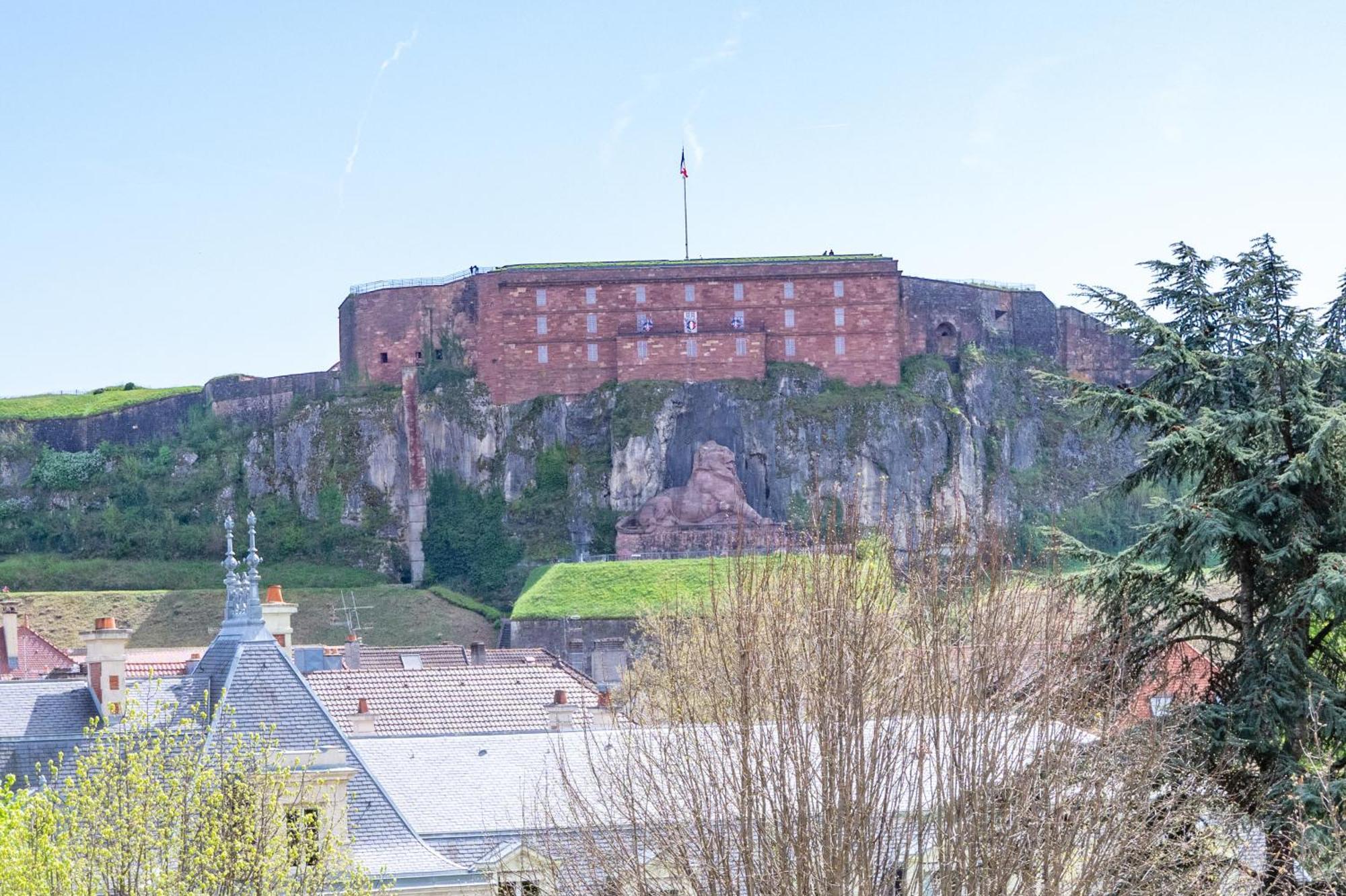 Grand Hotel Du Tonneau D'Or Belfort Exteriér fotografie