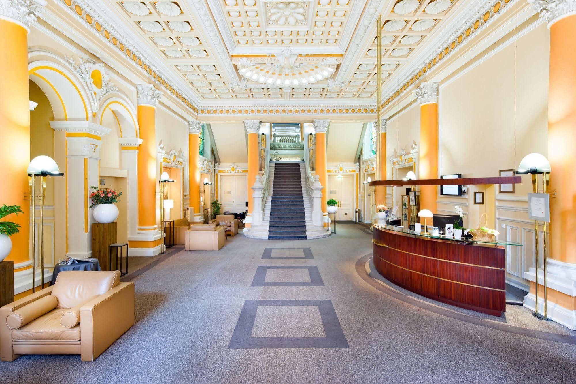 Grand Hotel Du Tonneau D'Or Belfort Exteriér fotografie